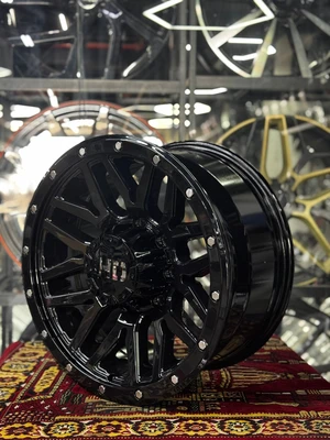 8/165.1 18 רוחב 9 ET15 CB121