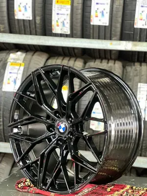 5/120 19 רוחב קדמי 8.5 רוחב אחורי 9.5 ET30 CB72.6