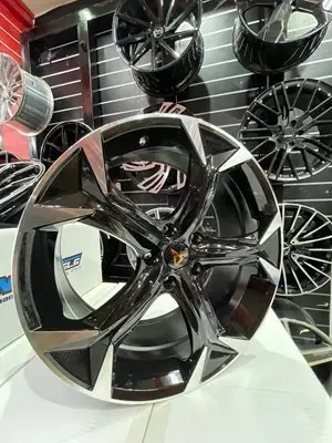 5/112 19 רוחב8.5 ET35 CB66.6