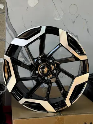 5/114.3 18 רוחב 7.5 ET42 CB67.1