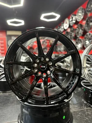 5/113/120 18 שתי רוחבים קדמי8.5 אחורי9.5 ET35 CB73.1