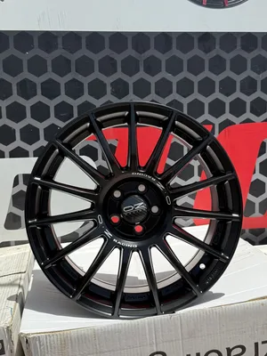 ג'נטים לרכב OZ Racing 5/100 17 רוחב7.5 ET35 CB/S